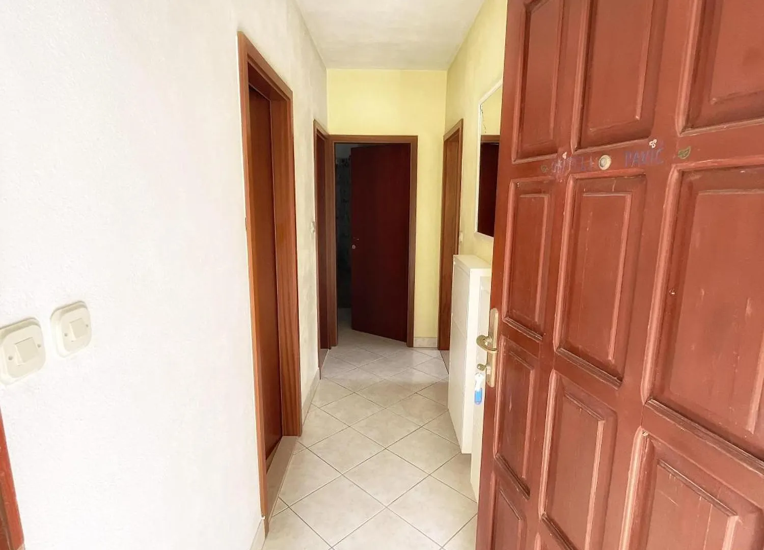 Apartmani Zlato 70M From Beach! Trogir