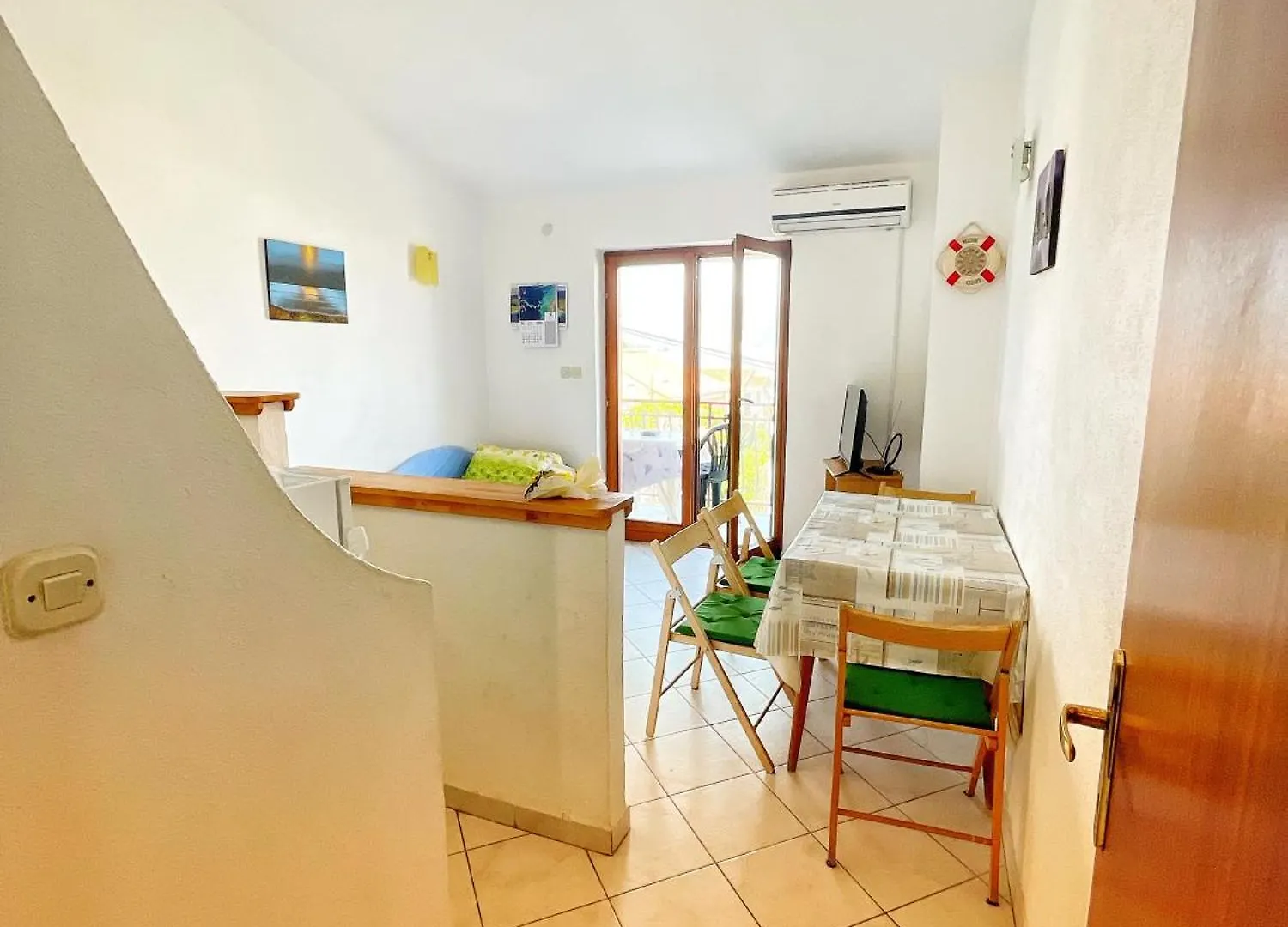 Apartmani Zlato 70M From Beach!